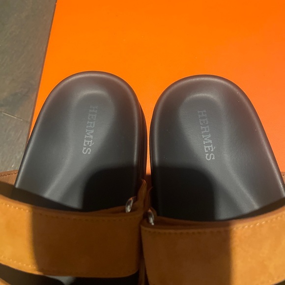 NIB HERMES authentic brown suede chypre sandals gold caramel new in box 35 5 - Picture 5 of 6